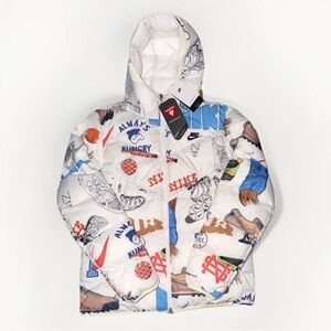 Nike Bold School Windrunner Jacket STORM-FIT FZ2288-133 Men's Size Medium